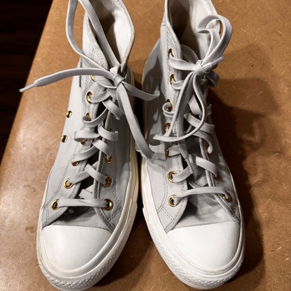 Converse platform - Picture 3 of 5